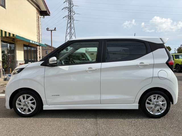 日産 デイズ ６６０ ハイウェイスターＸ R4年 (甲信越・北陸) 99