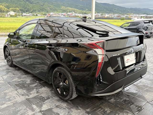 トヨタ プリウス １．８ Ｓ ツーリングセレクション H29年 (近畿) 99
