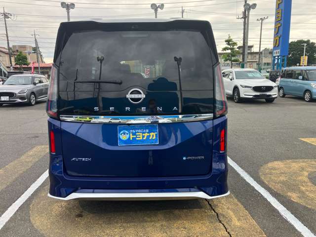 日産 セレナ １．４ Ｅ－ＰＯＷＥＲ ＡＵＴＥＣＨ R5年 (関東) 99