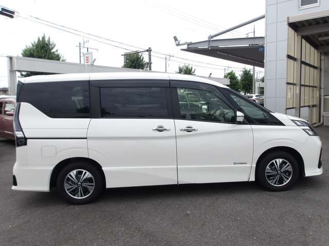 日産 セレナ １．２ Ｅ－ＰＯＷＥＲ ハイウェイスター Ｖ R3年 (関東) 99