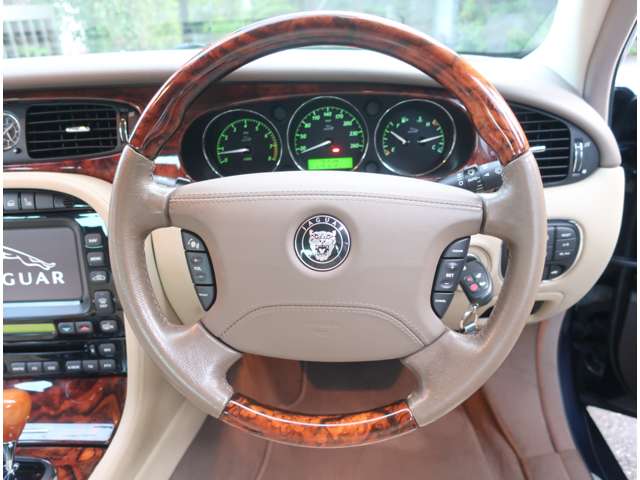 ジャガー ＸＪ ＸＪ ４．２ エクゼクティブ H19年 (関東) 99