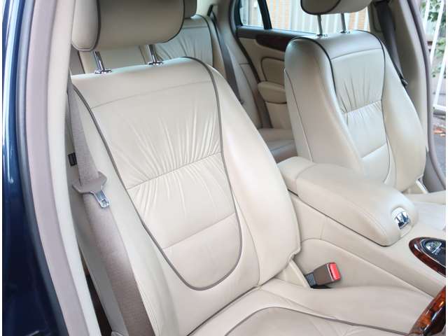 ジャガー ＸＪ ＸＪ ４．２ エクゼクティブ H19年 (関東) 99
