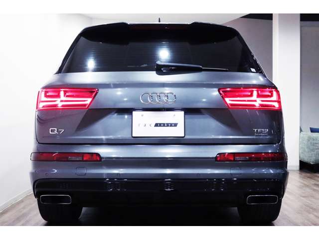 アウディ Ｑ７ ２．０ ＴＦＳＩ クワトロ Ｓラインパッケージ ４ＷＤ H30年 (関東) 99