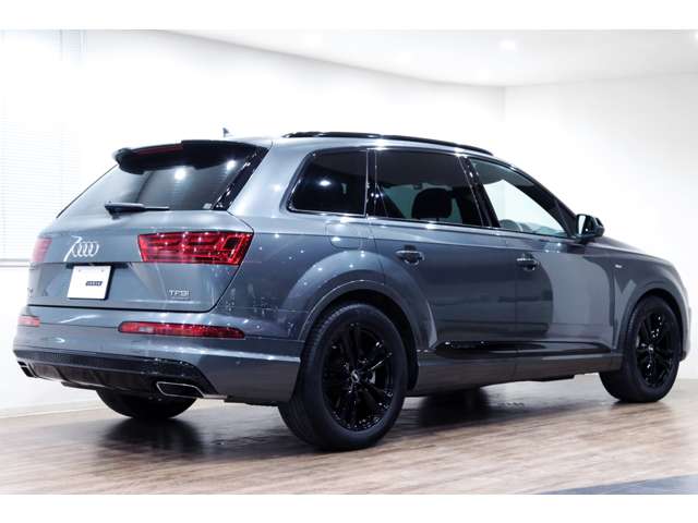 アウディ Ｑ７ ２．０ ＴＦＳＩ クワトロ Ｓラインパッケージ ４ＷＤ H30年 (関東) 99