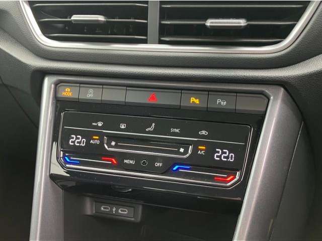 フォルクスワーゲン Ｔ－ＲＯＣ ＴＤＩ スタイル ディーゼルターボ R6年 (近畿) 99