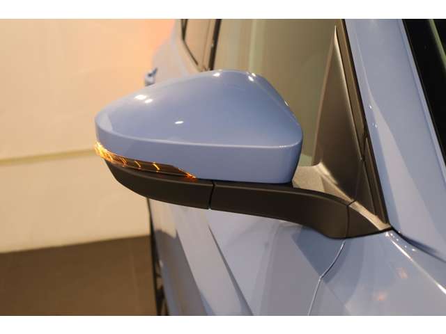 フォルクスワーゲン Ｔ－ＣＲＯＳＳ ＴＳＩ スタイル R6年 (近畿) 99