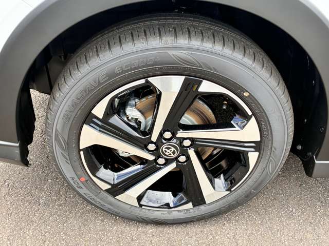 トヨタ ライズ　ハイブリッド ハイブリッド １．２ Ｚ R8年 (九州・沖縄) 99