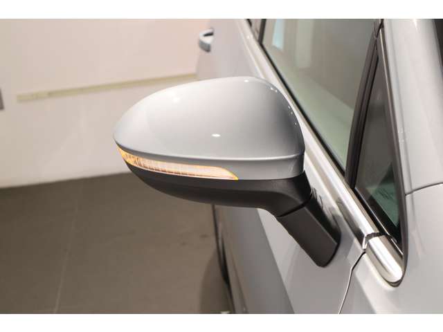 フォルクスワーゲン ゴルフ ＴＤＩ スタイル ディーゼルターボ R7年 (近畿) 99