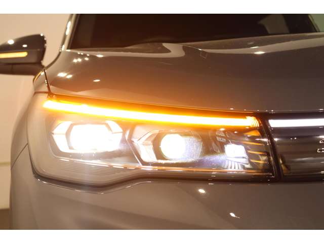 フォルクスワーゲン ティグアン ｅＴＳＩ　Ｒライン R7年 (近畿) 99