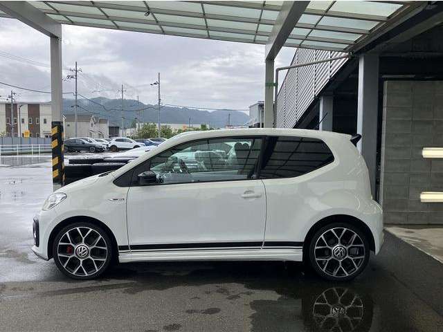 フォルクスワーゲン ＵＰ！ ＧＴＩ R1年 (近畿) 99