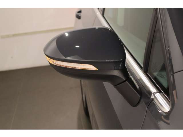 フォルクスワーゲン ゴルフヴァリアント ＴＤＩ アクティブ アドバンス ディーゼルターボ R7年 (近畿) 99