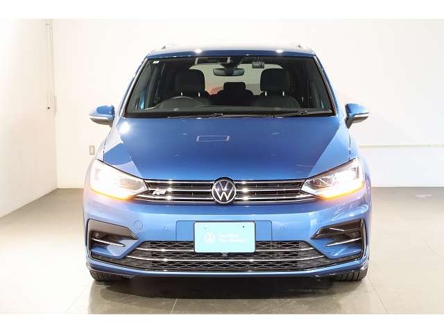 フォルクスワーゲン ゴルフトゥーラン ＴＳＩ　Ｒライン R4年 (近畿) 99