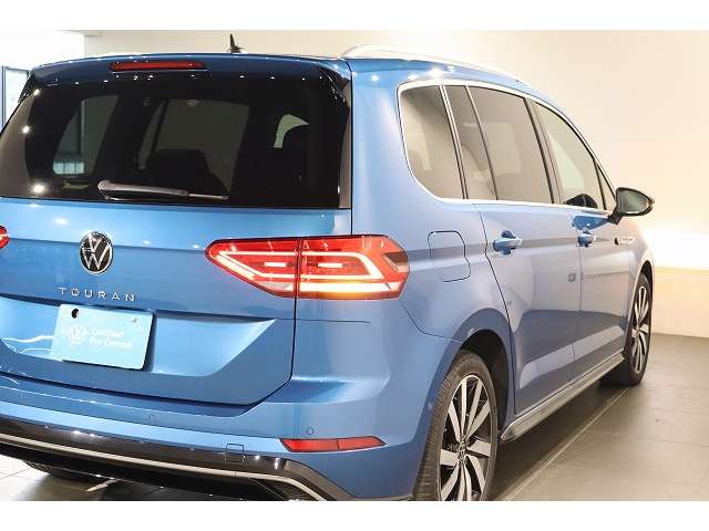 フォルクスワーゲン ゴルフトゥーラン ＴＳＩ　Ｒライン R4年 (近畿) 99