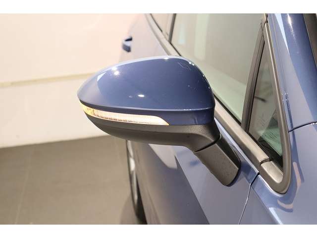 フォルクスワーゲン ゴルフ ＴＤＩ アクティブ アドバンス ディーゼルターボ R7年 (近畿) 99