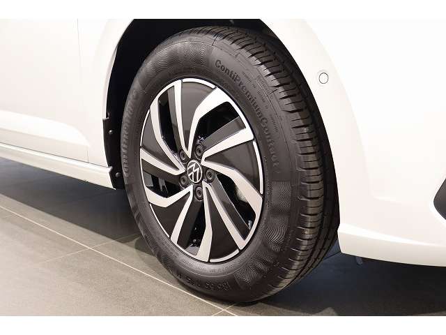 フォルクスワーゲン ポロ ＴＳＩ　アクティブ R7年 (近畿) 99