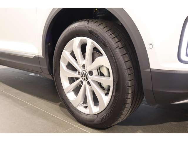 フォルクスワーゲン Ｔ－ＲＯＣ ＴＳＩ スタイル R7年 (近畿) 99