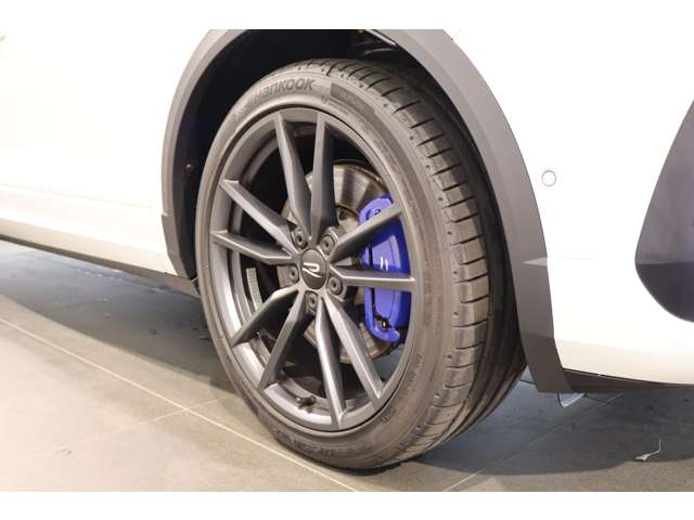 フォルクスワーゲン Ｔ－ＲＯＣ Ｒ ブラック スタイル パフォーマンス ４ＷＤ R7年 (近畿) 99