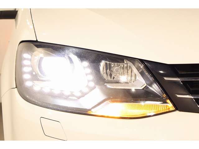 フォルクスワーゲン シャラン ＴＤＩ ハイライン ディーゼルターボ R3年 (近畿) 99