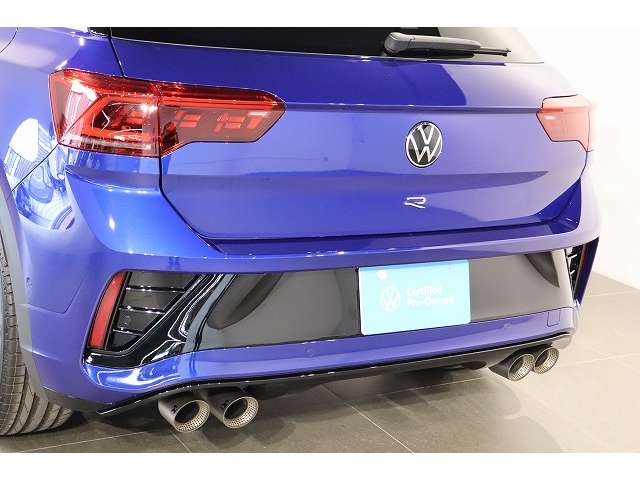 フォルクスワーゲン Ｔ－ＲＯＣ Ｒ ブラック スタイル パフォーマンス ４ＷＤ R8年 (近畿) 99