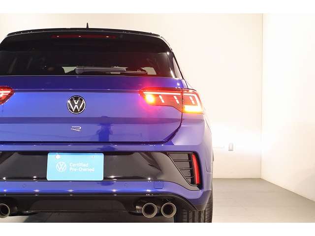 フォルクスワーゲン Ｔ－ＲＯＣ Ｒ ブラック スタイル パフォーマンス ４ＷＤ R8年 (近畿) 99