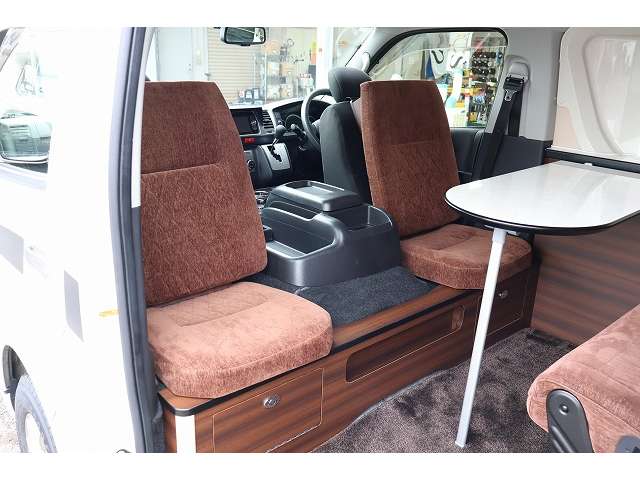トヨタ ハイエースバン キャンピングカーデルタリンクダーウィンＱ５ H29年 (東北) 99
