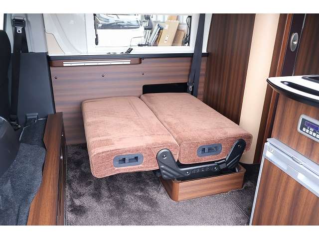 トヨタ ハイエースバン キャンピングカーデルタリンクダーウィンＱ５ H29年 (東北) 99