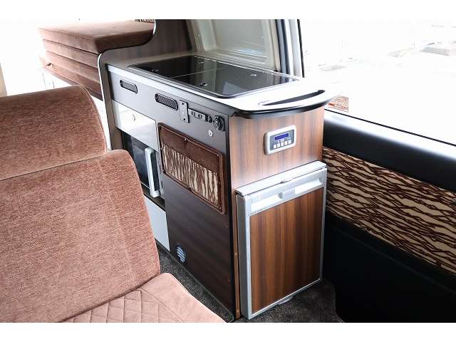 トヨタ ハイエースバン キャンピングカーデルタリンクダーウィンＱ５ H29年 (東北) 99