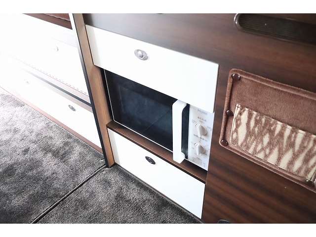 トヨタ ハイエースバン キャンピングカーデルタリンクダーウィンＱ５ H29年 (東北) 99