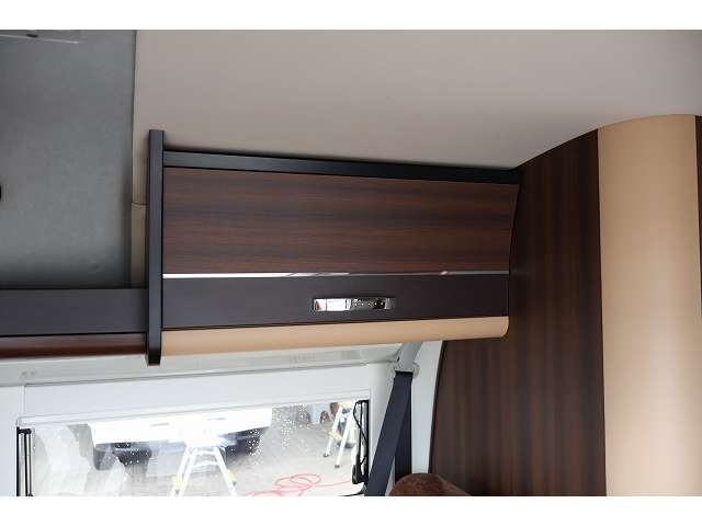 トヨタ ハイエースバン キャンピングカーデルタリンクダーウィンＱ５ H29年 (東北) 99