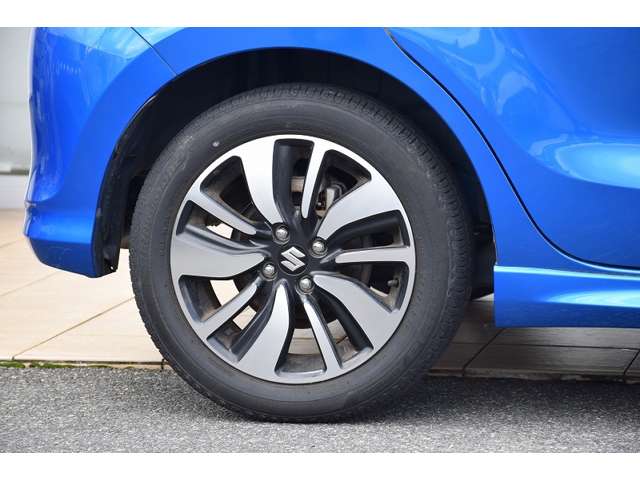 スズキ スイフト １．２ ＸＲリミテッド R1年 (近畿) 99