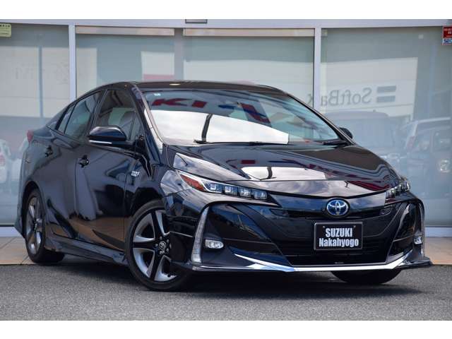 トヨタ プリウスＰＨＶ １．８ Ａ プレミアム R4年 (近畿) 99