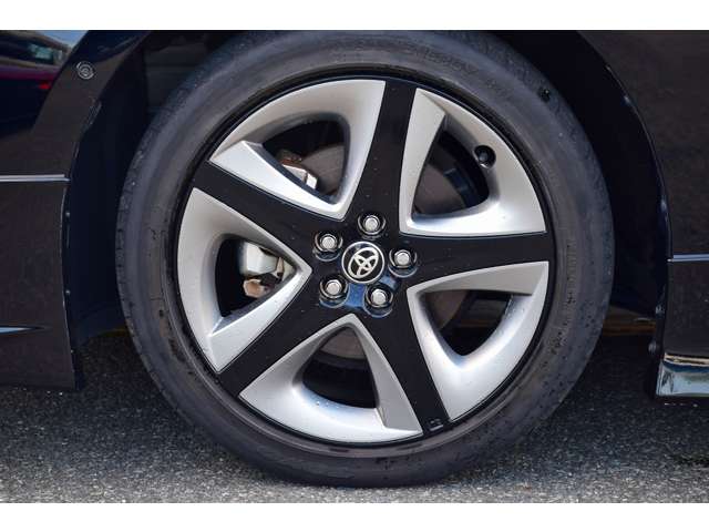 トヨタ プリウスＰＨＶ １．８ Ａ プレミアム R4年 (近畿) 99