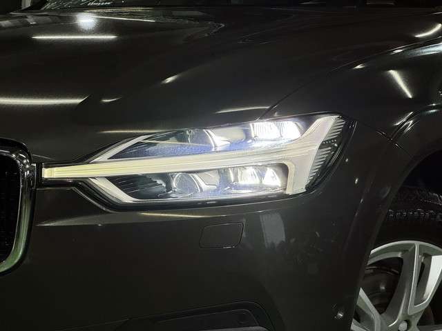 ボルボ ＸＣ６０ Ｄ４ ＡＷＤ モメンタム ディーゼルターボ ４ＷＤ H30年 (関東) 99