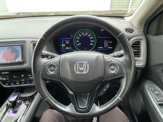 ホンダ ヴェゼル １．５ ハイブリッド Ｘ ４ＷＤ H26年 () 99