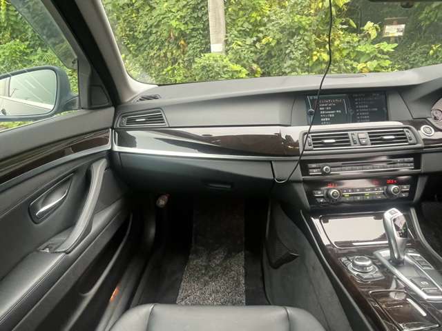 ＢＭＷ ５シリーズ ５２３Ｉ ハイラインパッケージ H23年 (関東) 99