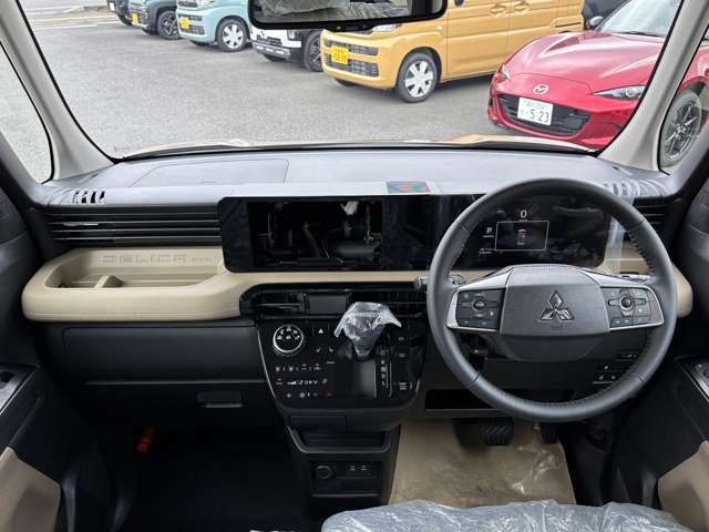 三菱 デリカ　ミニ ６６０ Ｔ プレミアム R8年 (関東) 99