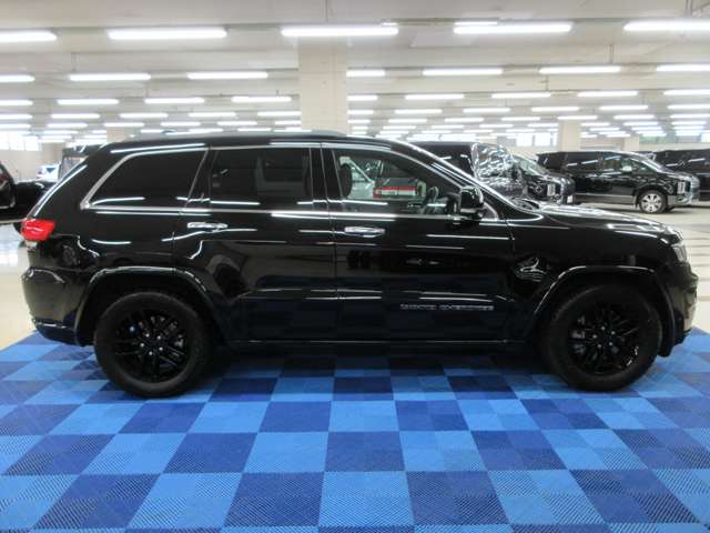 ジープ グランドチェロキー リミテッド ４ＷＤ R1年 (関東) 99