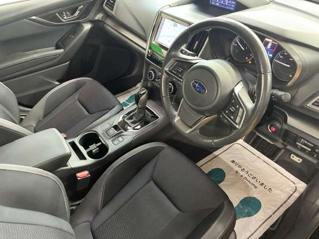 スバル インプレッサスポーツ ２．０ Ｉ－Ｓ アイサイト ４ＷＤ H29年 (関東) 99