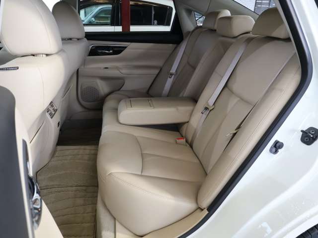 日産 ティアナ ２．５ ＸＶ ナビＡＶＭパッケージ H29年 (関東) 99