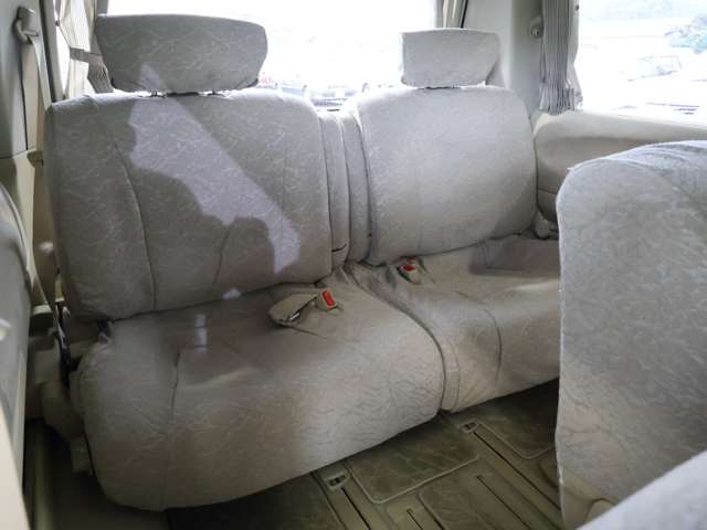 日産 エルグランド ３．５ Ｘ ４ＷＤ H17年 (関東) 99