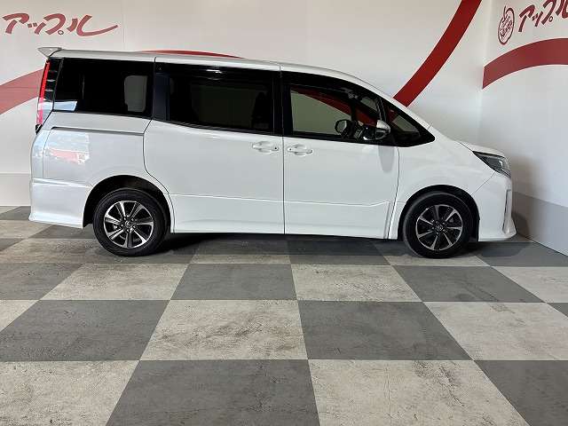 トヨタ ノア ２．０ ＳＩ ４ＷＤ H29年 (東北) 99