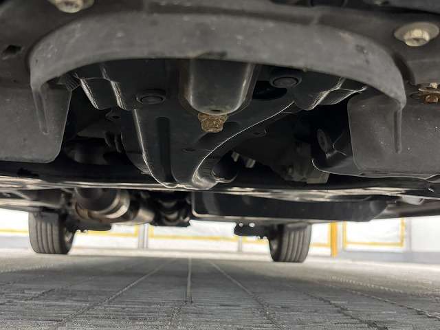 トヨタ ノア ２．０ ＳＩ ４ＷＤ H29年 (東北) 99