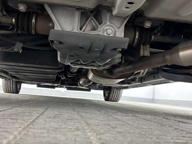 トヨタ ノア ２．０ ＳＩ ４ＷＤ H29年 (東北) 99