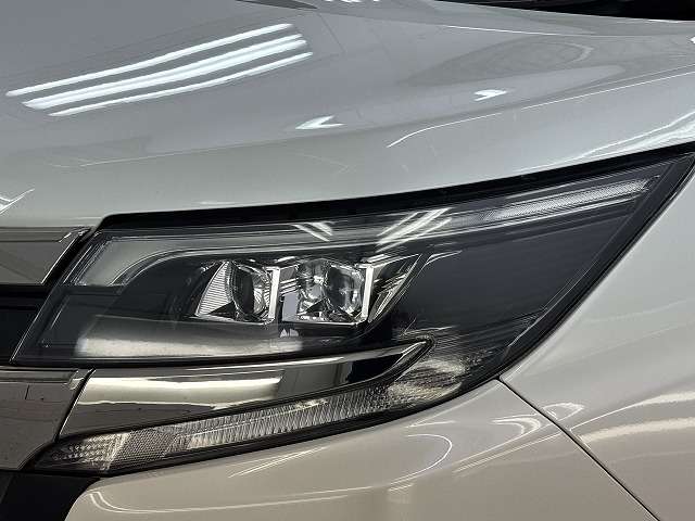 トヨタ ノア ２．０ ＳＩ ４ＷＤ H29年 (東北) 99