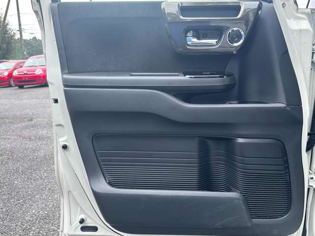 ホンダ Ｎ　ＢＯＸ カスタム ６６０ Ｇ Ｌ ターボ ホンダセンシング ４ＷＤ H29年 (関東) 99
