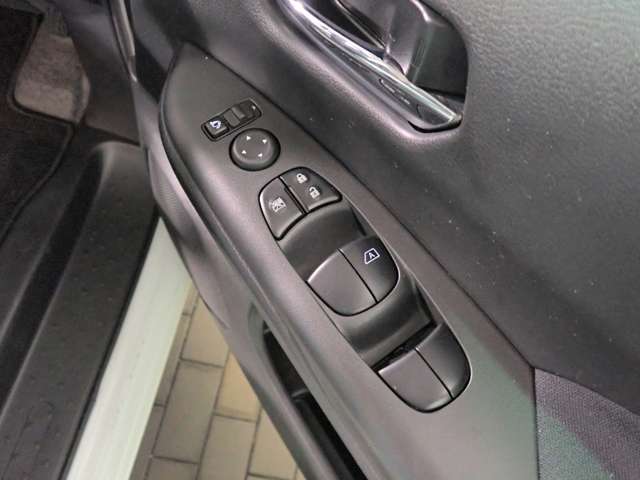 日産 セレナ ２．０ ハイウェイスター Ｖ R2年 (近畿) 99