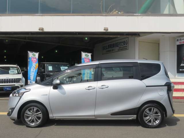 トヨタ シエンタ　ハイブリッド ハイブリッド １．５ Ｇ H27年 (九州・沖縄) 99