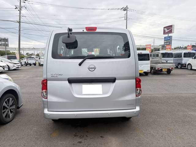 日産 ＮＶ２００バネットバン １．６ ＶＸ R8年 (関東) 99