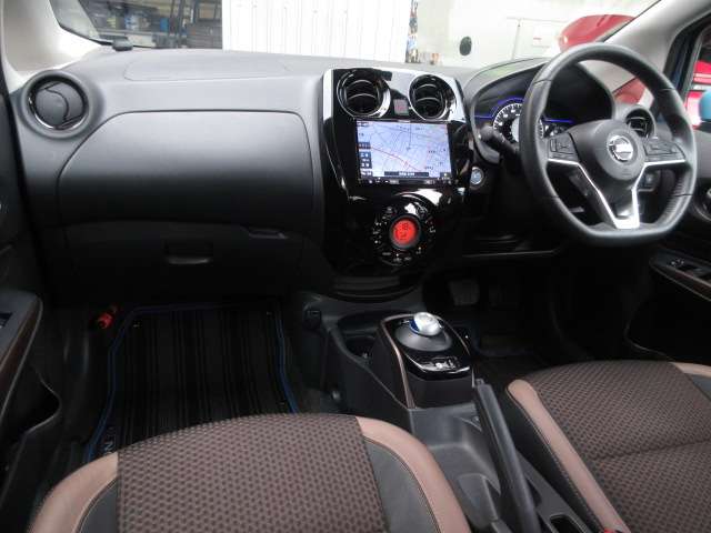 日産 ノート １．２ Ｅ－ＰＯＷＥＲ メダリスト H29年 (関東) 99