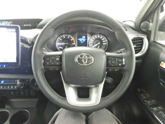 トヨタ ハイラックス ２．４ Ｚ ディーゼルターボ ４ＷＤ R4年 (九州・沖縄) 99